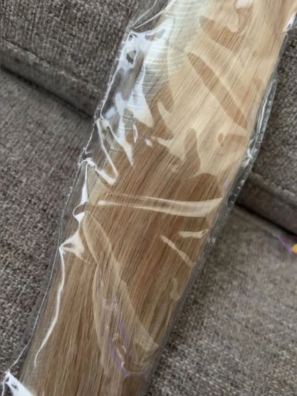 Satin Strands 22” St. Tropez Blonde Remy Human Hair u-tip
